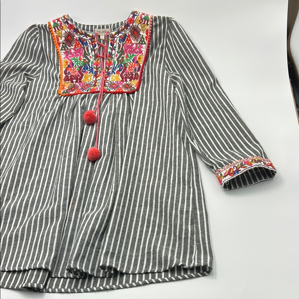 Velzera Embroidered Boho Tunic Gray Striped Pom Pom Blouse Lagenlook Top Small - Picture 4 of 15
